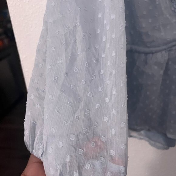 Japna Long Sleeve Sheer V-neck Lace Detailing Tie Light Blue NEW Size Large - Picture 3 of 6